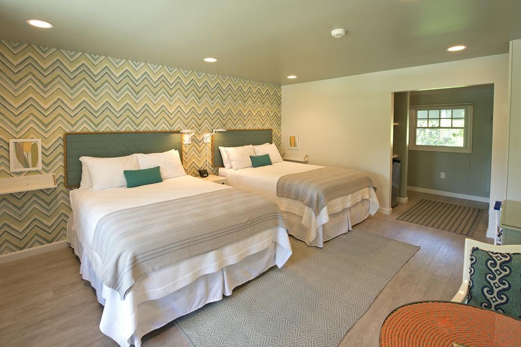 The Lodge On The Cove Kennebunkport Room photo